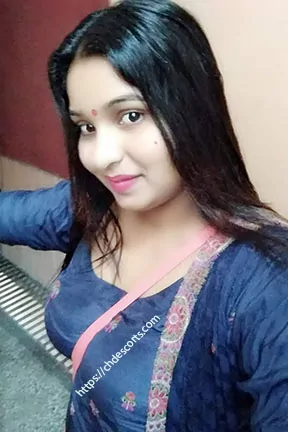 Sexy Chandigarh Escort girl-Nisha